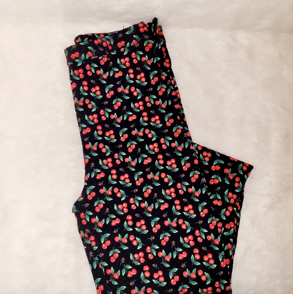Cherry print Skinny leg Pants